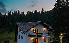 Cabana Fram Vârtop